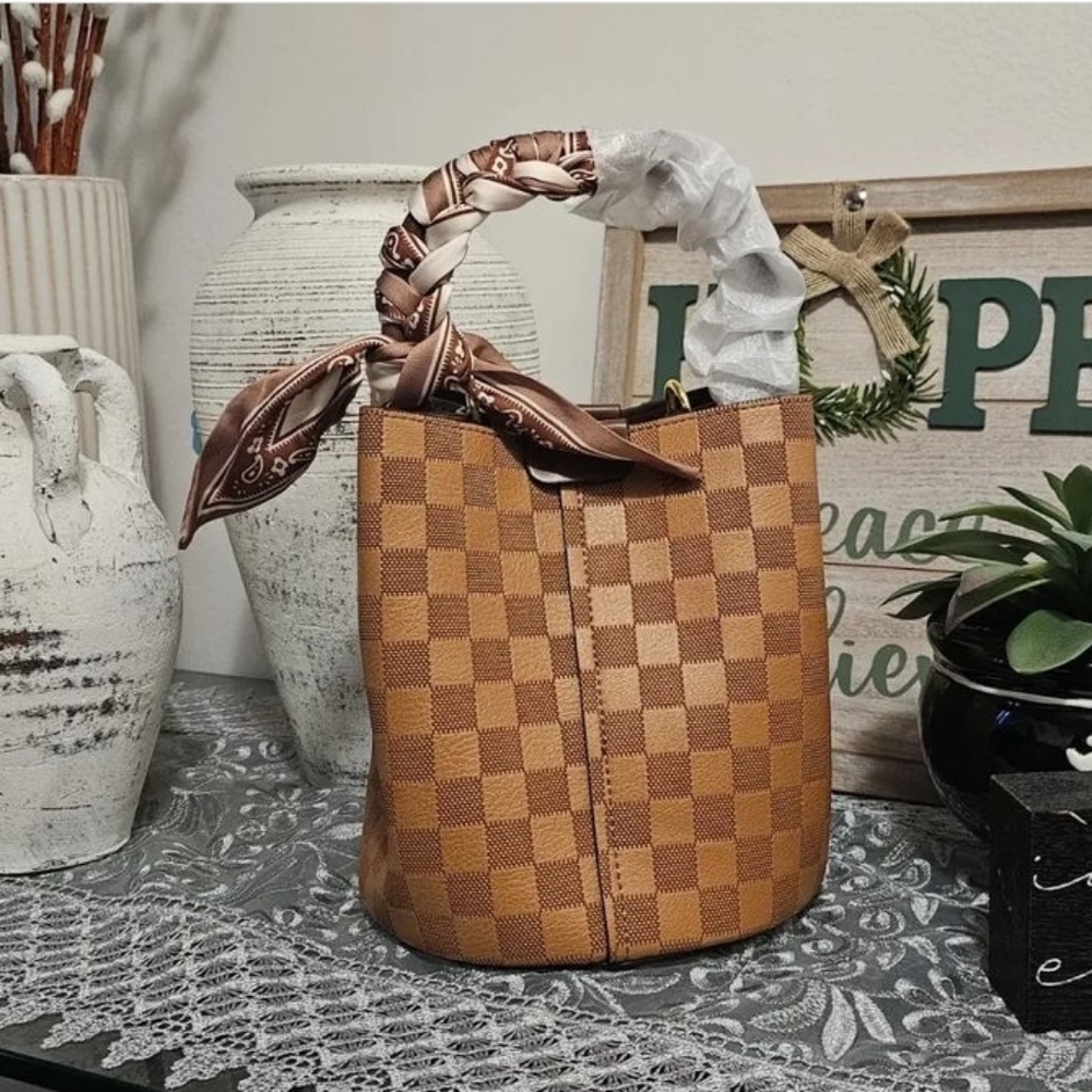 Womans Handbags/crossbody